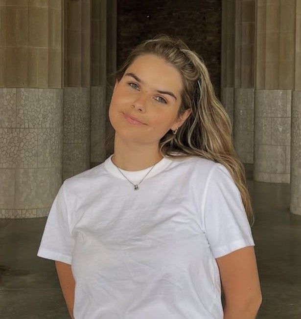 Nikki Colton